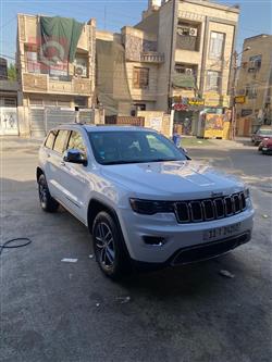 جيب جراند شيروكي